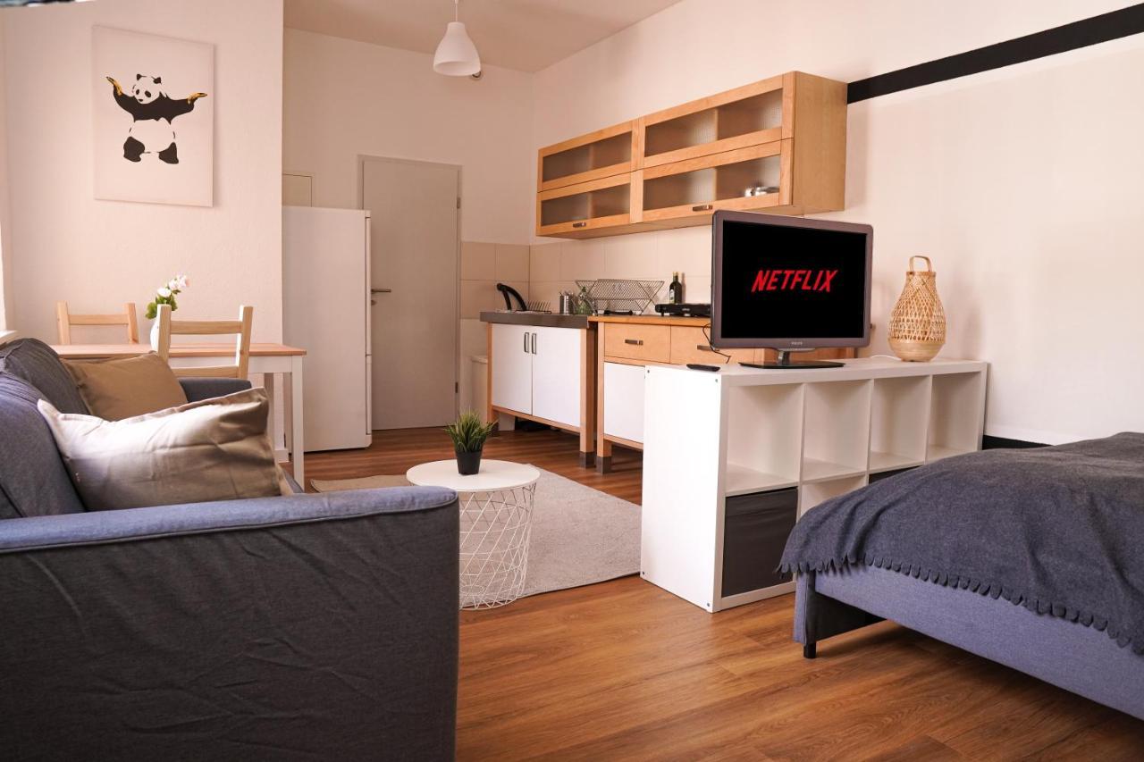 Fullhouse - Halle - T28 - Panda Apartment Bagian luar foto